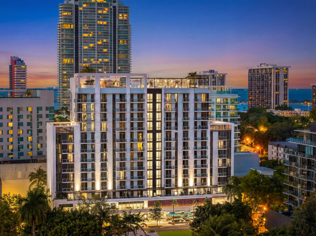 domus brickell park condo hotel residential building in brickell