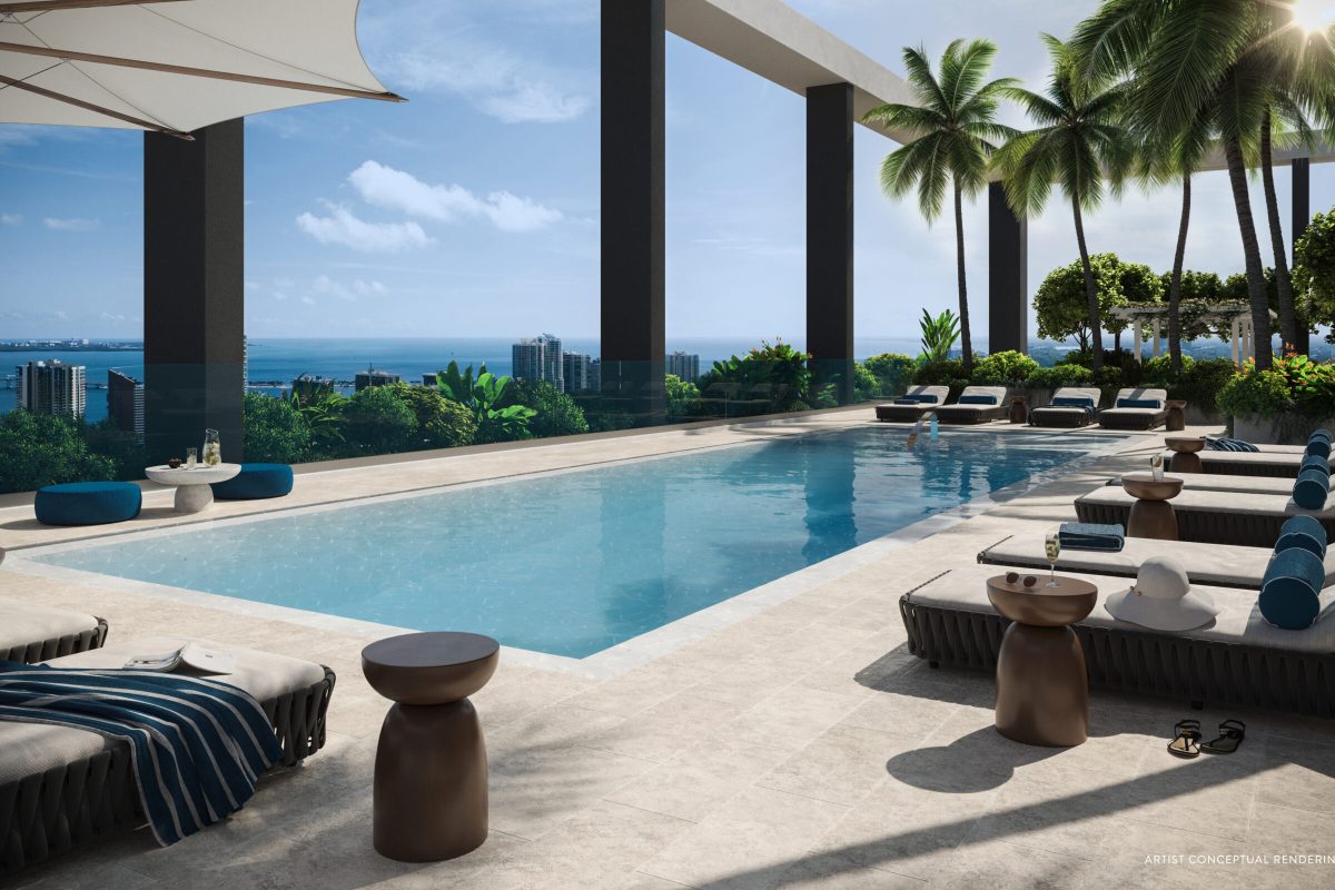 DomusBrickellCenter_Exterior_Pool_DeckView UB.jpg